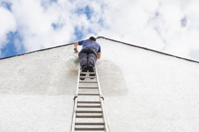 Peinture extérieure à Tournon-sur-Rhône — façades et ravalement